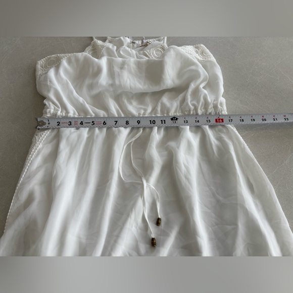 C Elegant White Sleeveless High Neck Open Shoulder Lightweight Dress Sz. XL Lace - Picture 10 of 16
